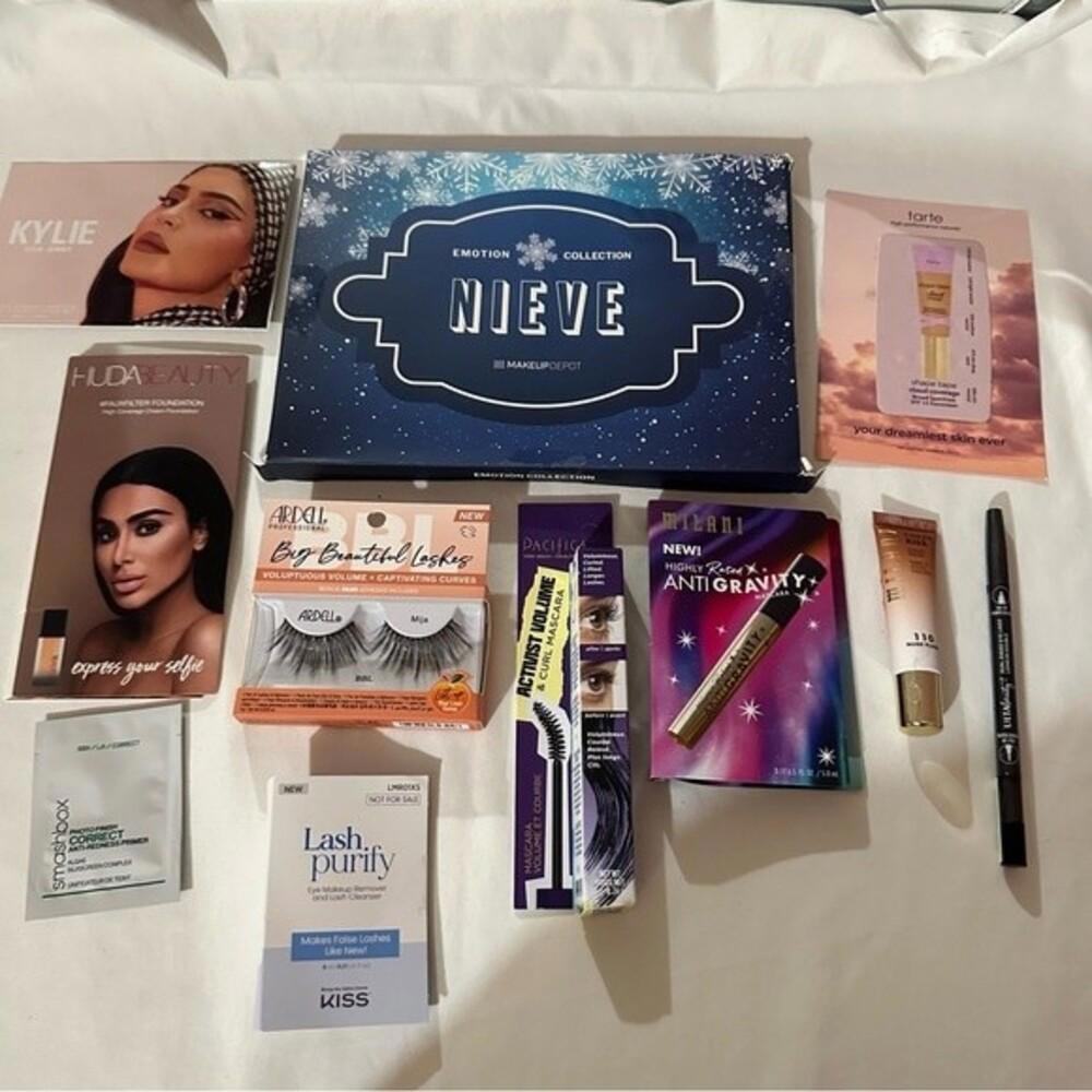 ULTA Makeup samples bundle